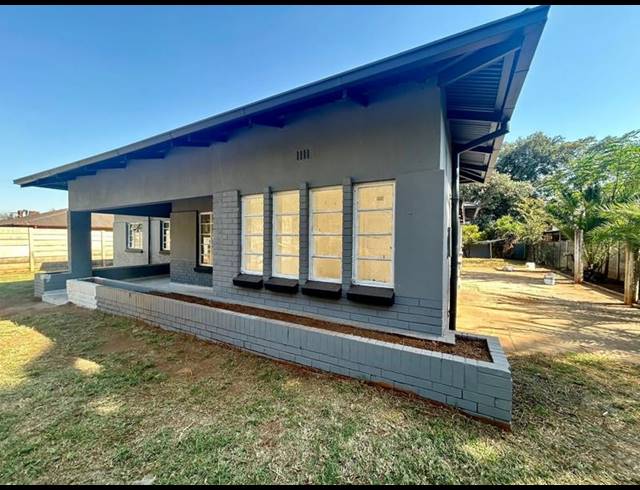 9 BEDROOM HOUSE FOR SALE IN VANDERBIJLPARK CW 6